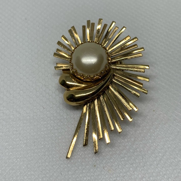 Vintage 1950s Emmons Brooch - Picture 4 of 10